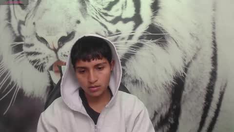 Cora online show from February 6, 9:17 pm