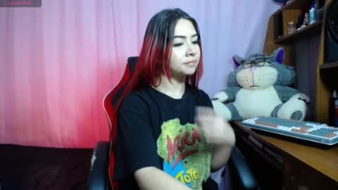 Snapshot of coralwells chatting on October 15, 11:51 pm coralwells online show from October 15, 11:51 pm