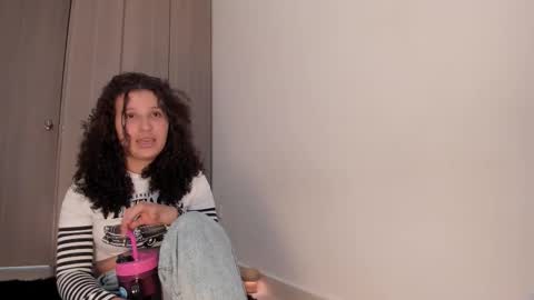 Lunita online show from October 4, 3:05 pm