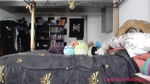 Snapshot of costumemenagerie chatting on October 17, 7:06 pm Amethyst Cox online show from October 17, 7:06 pm