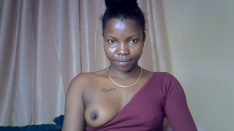 craizybitch online show from July 28, 5:05 am