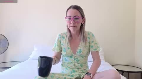 Stacy 2pm to 6pm mon-fri 3 CAT online show from January 14, 12:21 pm