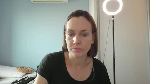 Anny online show from December 16, 10:43 am