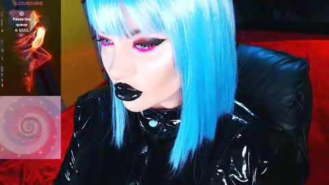 Roxy online show from April 19, 2:39 pm