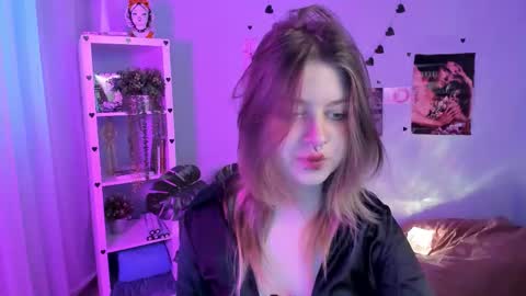 Alice online show from February 13, 2:08 pm