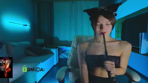 crazzy cherry online show from March 9, 11:46 am