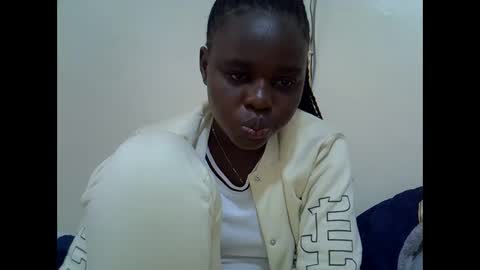 Snapshot of creamyypussyy chatting on October 29, 11:47 am creamyypussyy online show from October 29, 11:47 am