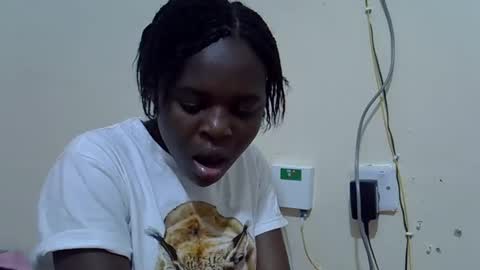 Snapshot of creamyypussyy chatting on September 23, 8:51 pm creamyypussyy online show from September 23, 8:51 pm