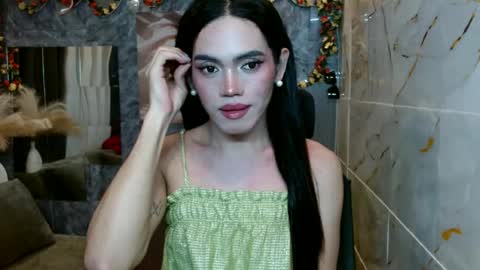Crisxx online show from June 20, 10:19 am