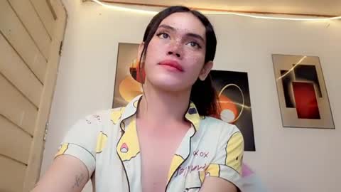 Crisxx online show from July 5, 12:44 pm