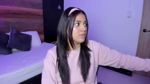 C R I S T I N online show from April 21, 1:42 am