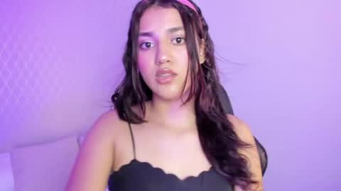 C R I S T I N online show from April 28, 9:29 pm