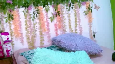 crysrus online show from April 2, 10:07 pm