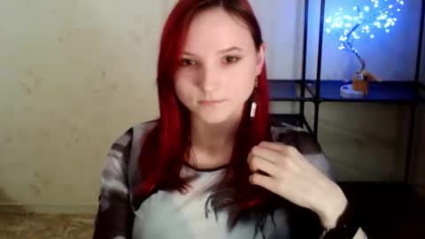 crystal_carnation online show from May 7, 7:50 pm