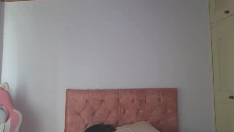 Crystal Blaze online show from October 13, 3:47 pm