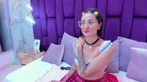 Crystal online show from February 27, 10:31 pm