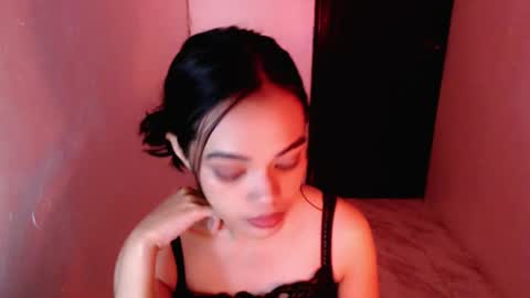 cuddlepunk_bubble online show from May 22, 6:06 pm