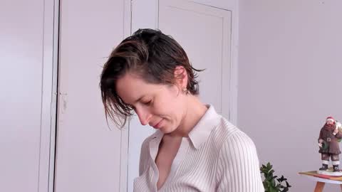 Leonela online show from November 21, 3:58 pm