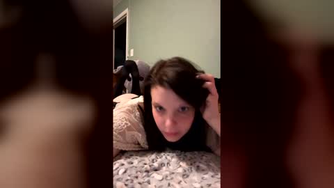 cupcakes139 online show from June 3, 4:24 am