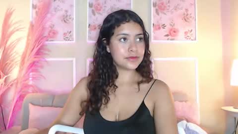Snapshot of curlydani chatting on September 10, 1:44 pm DANI online show from September 10, 1:44 pm