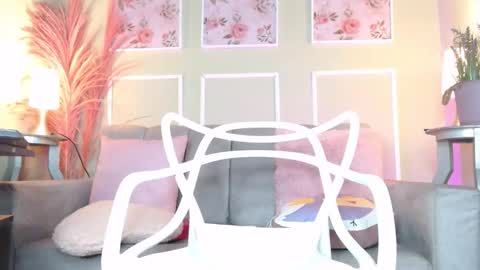 Snapshot of curlydani chatting on September 27, 7:43 pm DANI online show from September 27, 7:43 pm