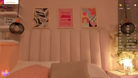 Amber  online show from December 19, 9:40 pm