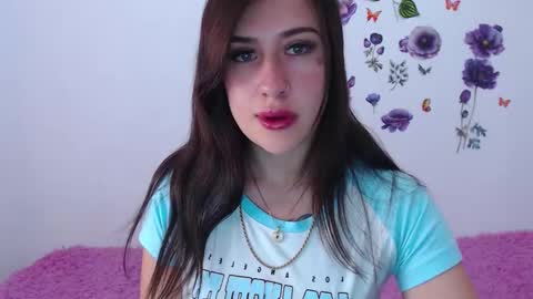 Isabella online show from February 8, 9:07 pm