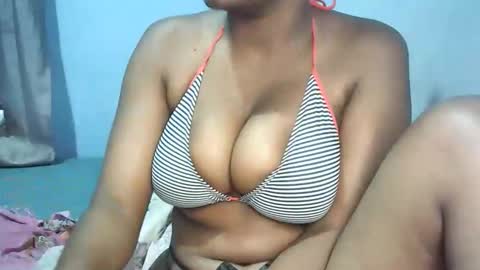 Avrill online show from September 10, 6:30 pm
