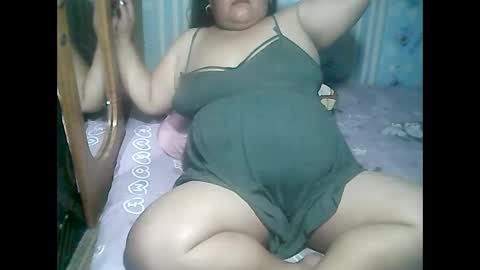 cutechubbyasian online show from March 24, 2:00 pm