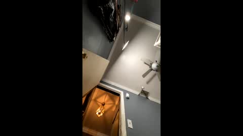 loveolots online show from January 12, 9:30 am