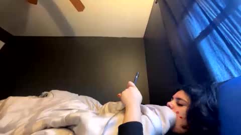 loveolots online show from February 2, 2:05 pm