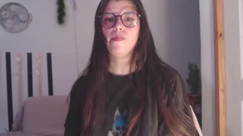 haome online show from October 6, 3:40 pm