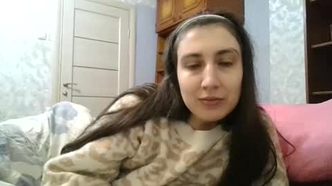 cutekattie online show from November 19, 8:47 am