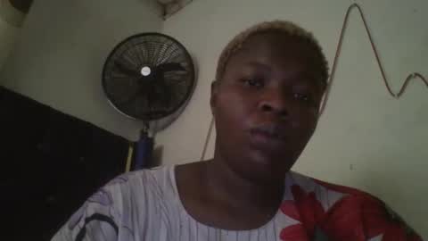 cutey_mellanin online show from October 6, 6:19 am