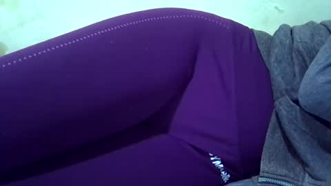 cutiehanish4 online show from May 31, 11:38 am