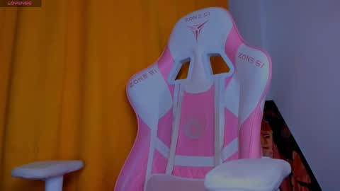 CutieSue online show from May 6, 1:31 am