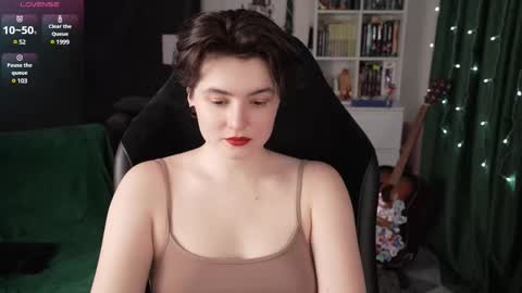 Helen Blossom online show from February 24, 8:58 pm