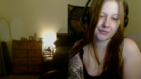 Daisy online show from March 12, 10:16 am