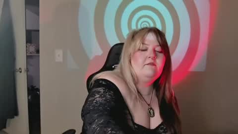 Goddess Gaia online show from January 3, 8:00 am