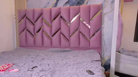 Snapshot of daddyissuesss_ chatting on October 6, 7:29 pm JAZMIN online show from October 6, 7:29 pm