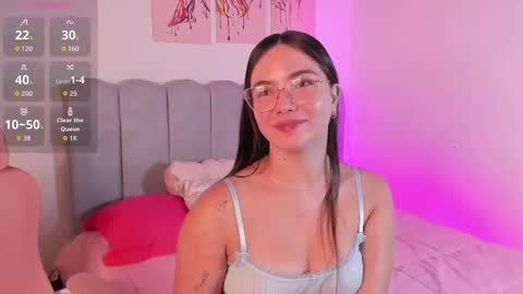 Dafne  online show from November 26, 1:56 pm