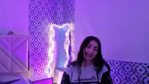 dahia  online show from February 2, 3:49 am