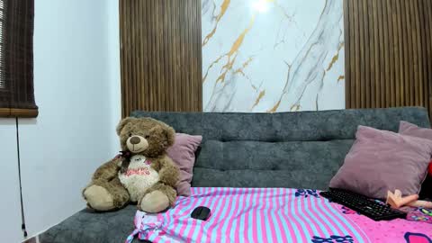 dahianaroa online show from February 25, 12:58 pm