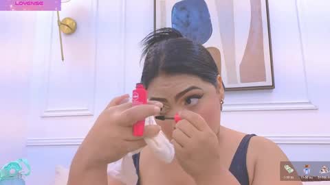 Daisy Price online show from March 30, 11:10 am