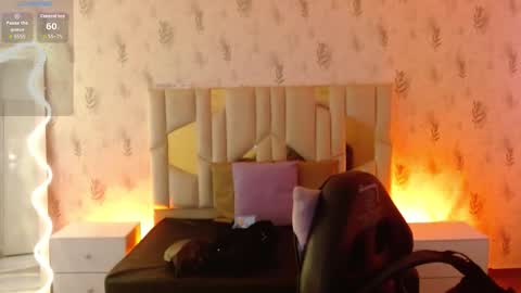 Dakota online show from November 5, 11:37 am