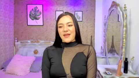 Snapshot of dali_collin chatting on October 7, 1:59 pm dali_collin online show from October 7, 1:59 pm