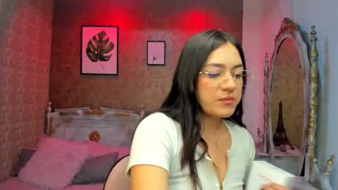 Snapshot of dali_collin chatting on September 22, 12:58 pm dali_collin online show from September 22, 12:58 pm