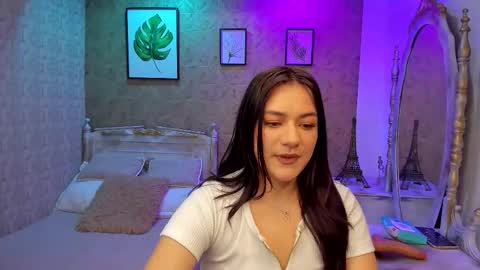 Snapshot of dali_collin chatting on September 15, 2:36 pm dali_collin online show from September 15, 2:36 pm