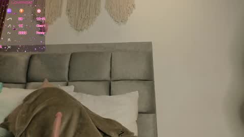 Dalia Hart online show from April 6, 12:06 pm