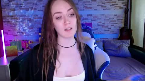 Dalia  online show from April 13, 10:27 am